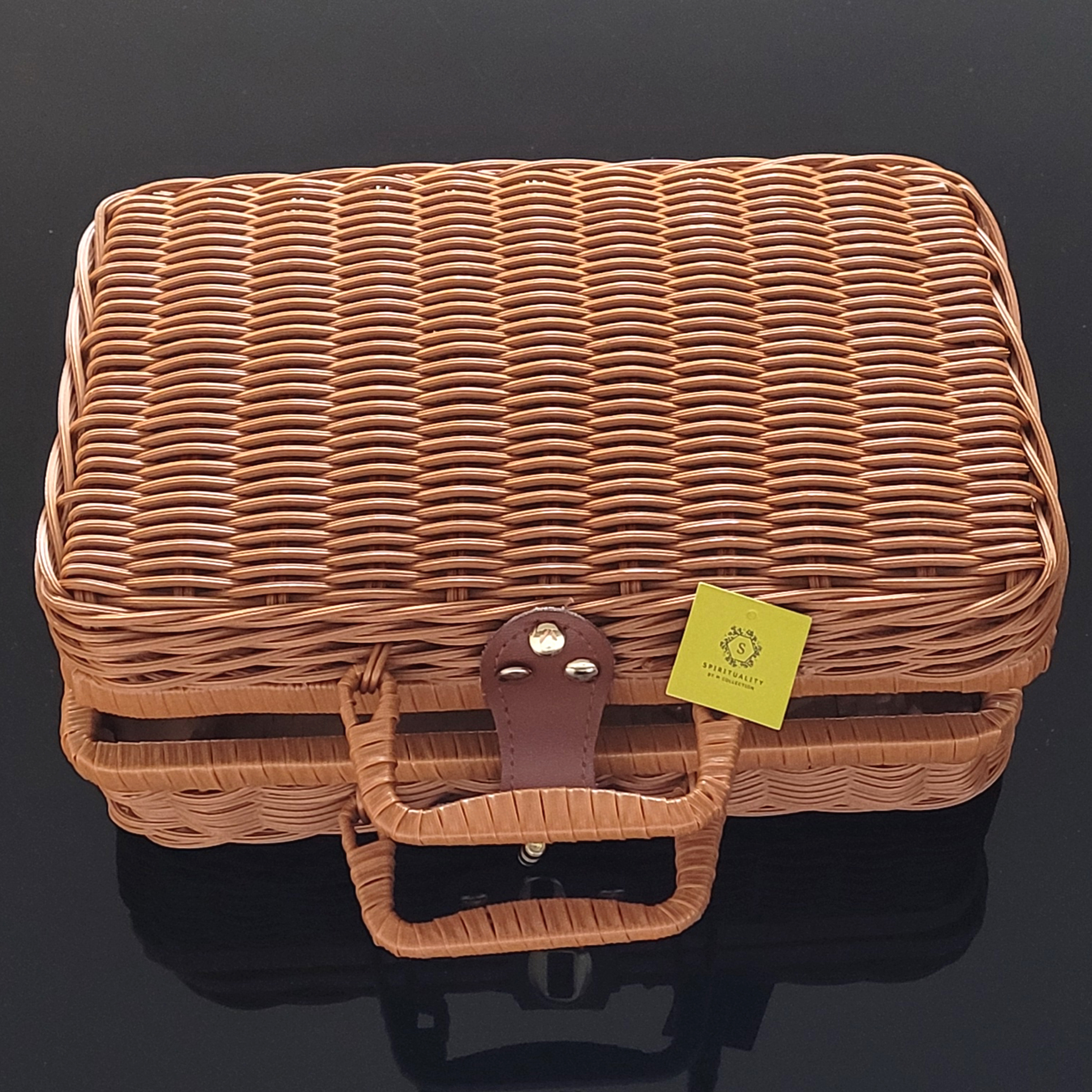 懷舊藤編手提箱 Vintage Rattan Case (26 x 17 x 11cm) Main Image